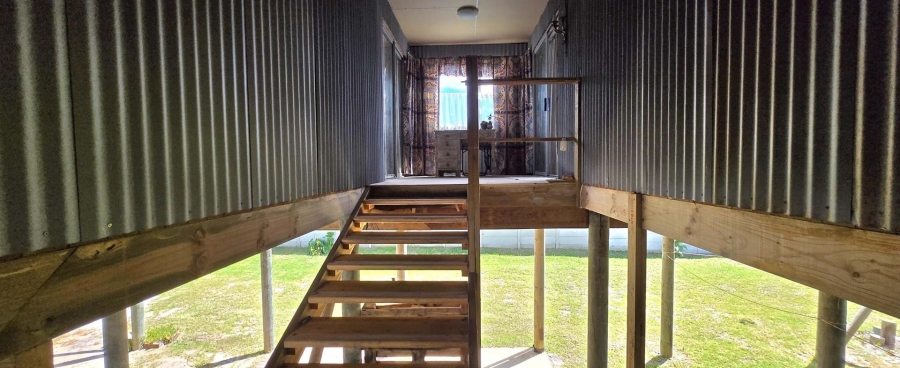 2 Bedroom Property for Sale in Franskraal Western Cape